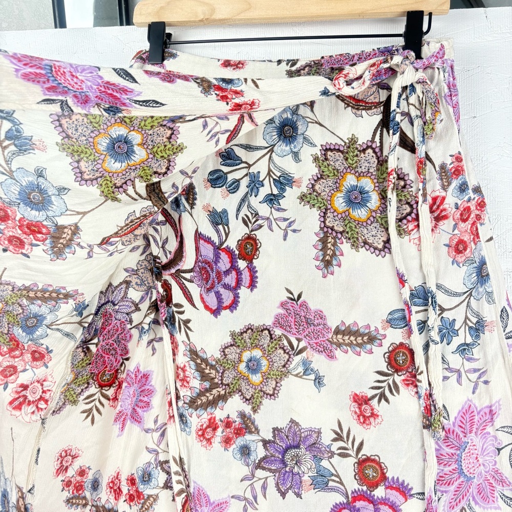 Patrons of Peace Cream and Pink Floral Midi A-Line Wrap Skirt Gypsie - Picture 7 of 8